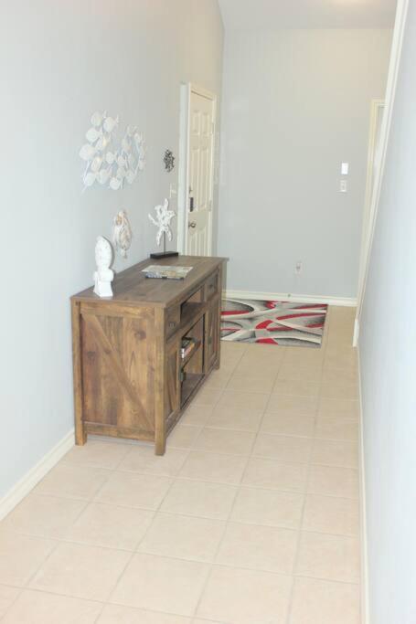 Spacious Home, Short Walk To Beach, Heated Pool! Corpus Christi Esterno foto